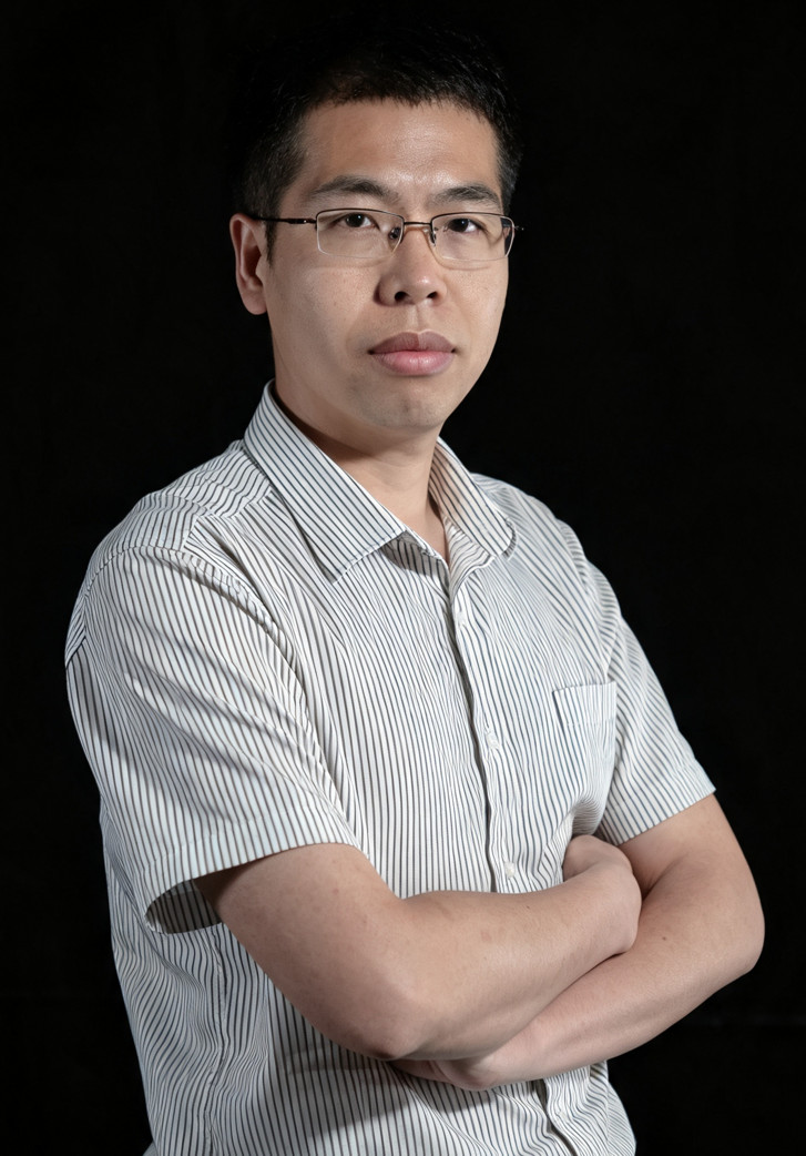 Dr. Zhilong Hu